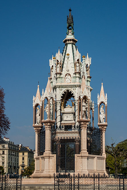 Monument Brunswick