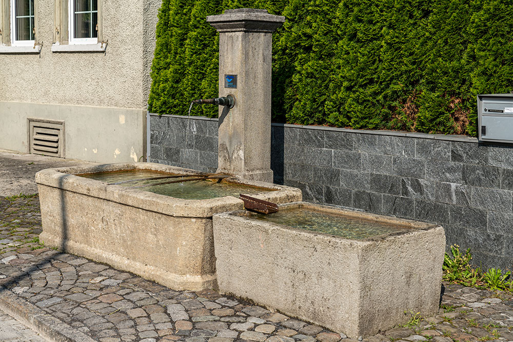 Brunnen