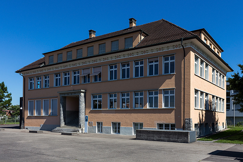 Schulanlage Sunnegrund in Steinhausen