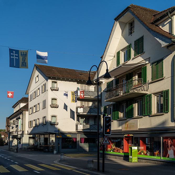 Dorfstrasse in Baar