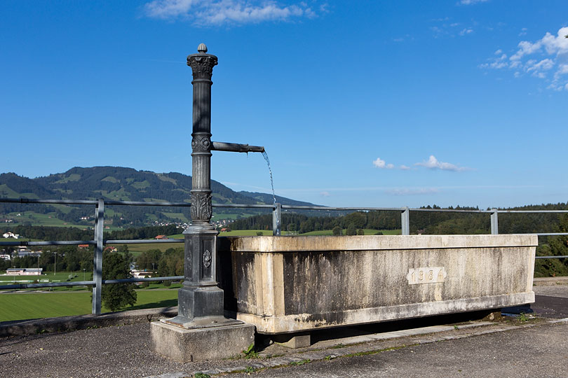 une fontaine