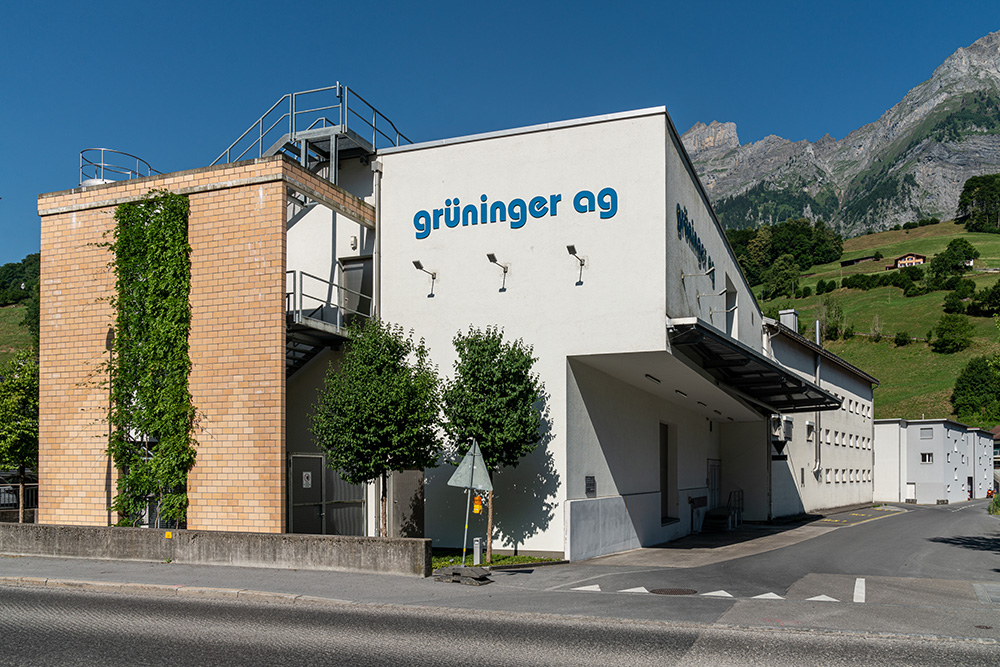 Hauptstrasse Mitlödi