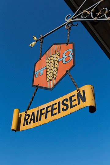 Raiffeisen Schild