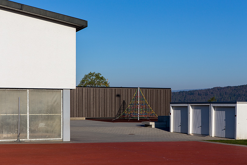Schulhaus Bühl in Messen
