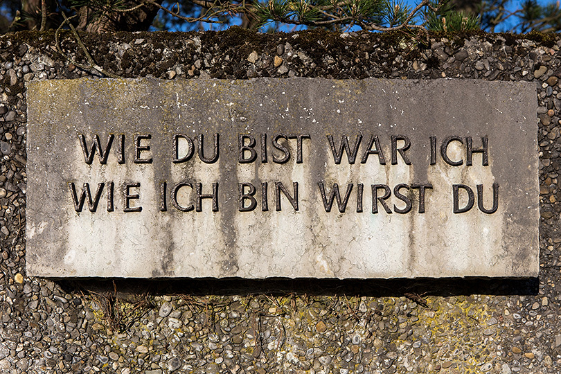 Spruch auf dem Friedhof