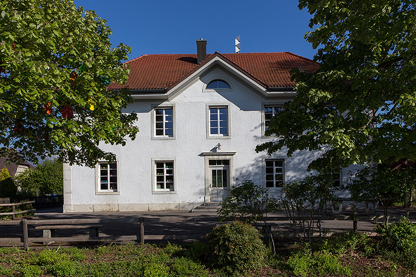 Schulhaus in Nennigkofen