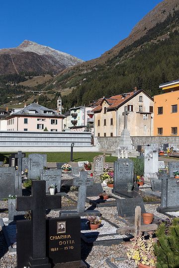 Friedhof in Airolo
