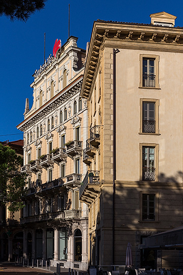 Piazza Riziero Rezzonico