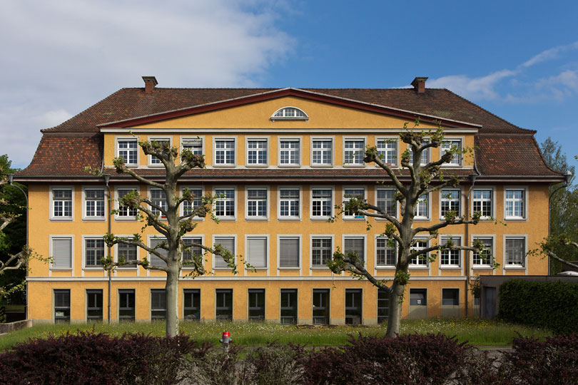 Schulhaus Fuchsrain