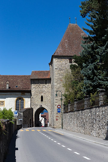 Porte et Tour des Dominicaines