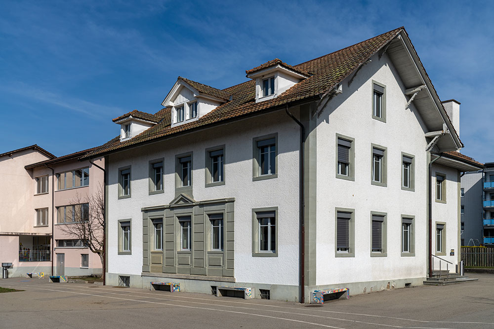 Ecole à Marly