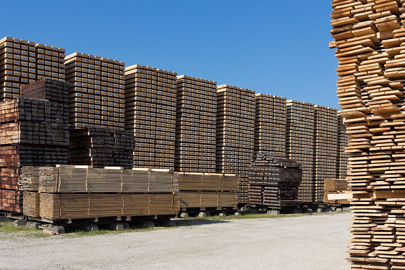 Seul fabricant suisse de traverses de chemin de fer en bois