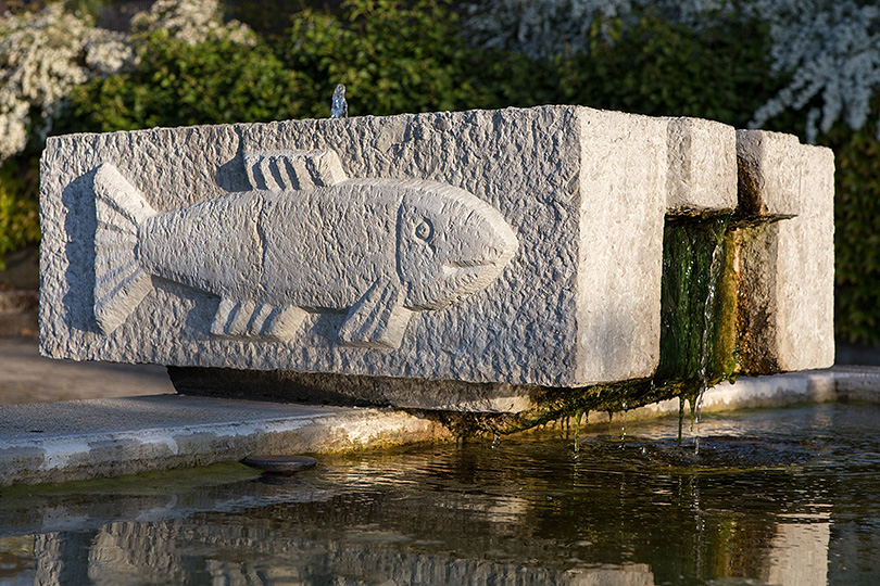 Brunnen auf dem Friedhof