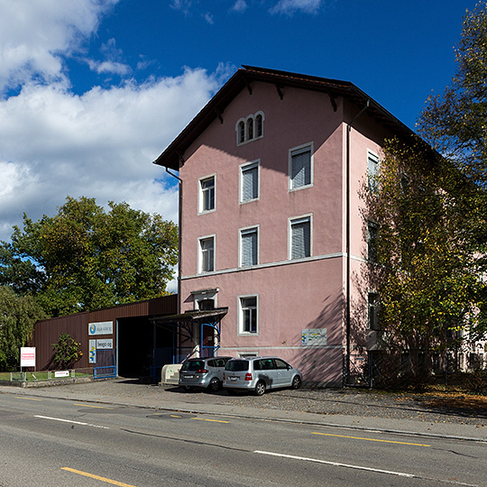 Rote Fabrik in Büsserach