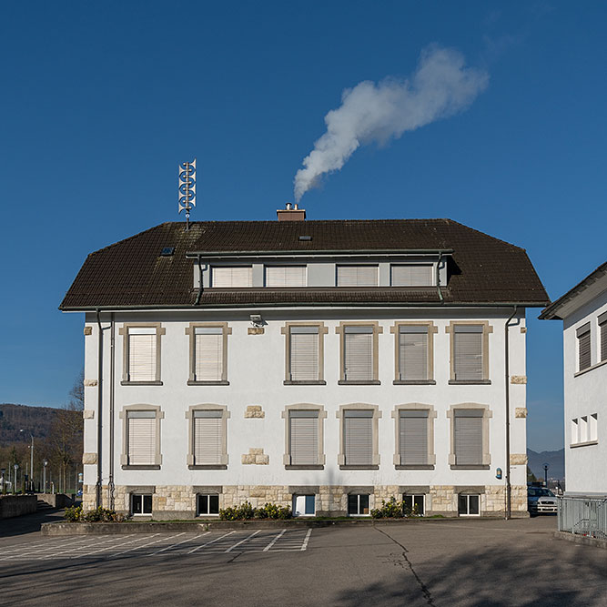 Schulhaus Bühl 1