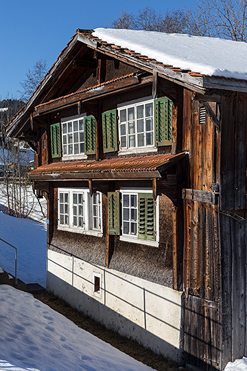 Tschalunstrasse Oberiberg