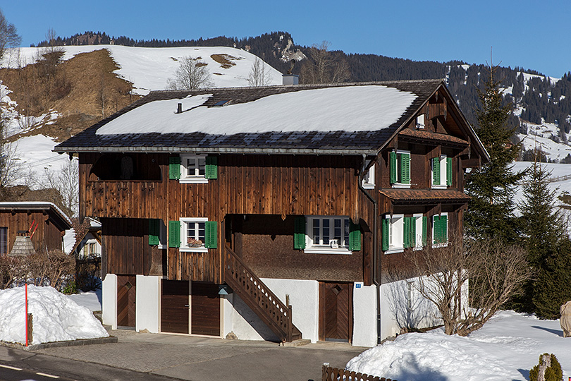 Tschalunstrasse Oberiberg