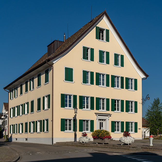 ehemaliges Schul- und Gemeindehaus in Thalwil