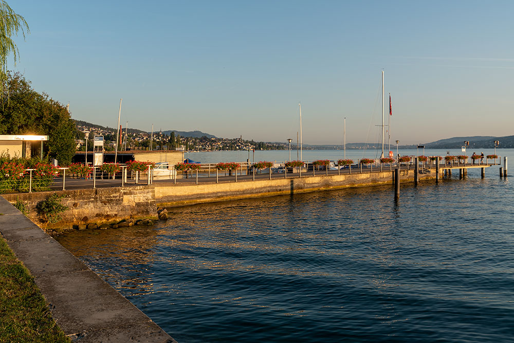 Schiffsteg in Horgen