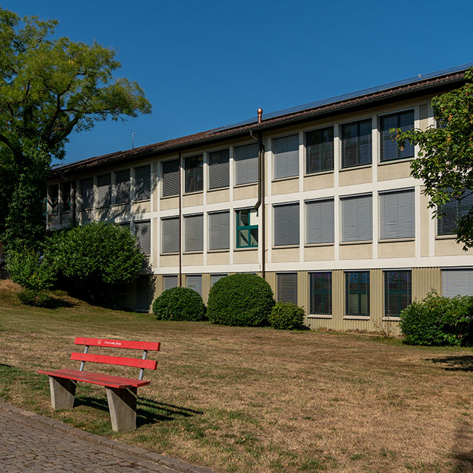 Schulhaus Berghalden