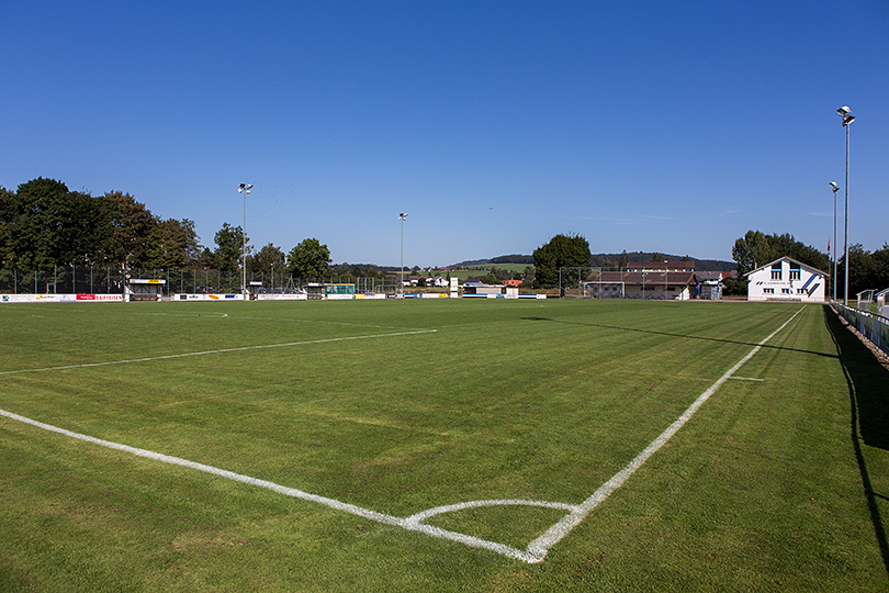 Fussballplatz ins Sarmenstorf