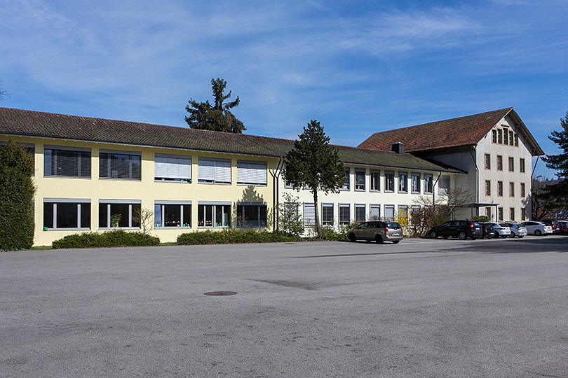 Schulhaus in Brittnau