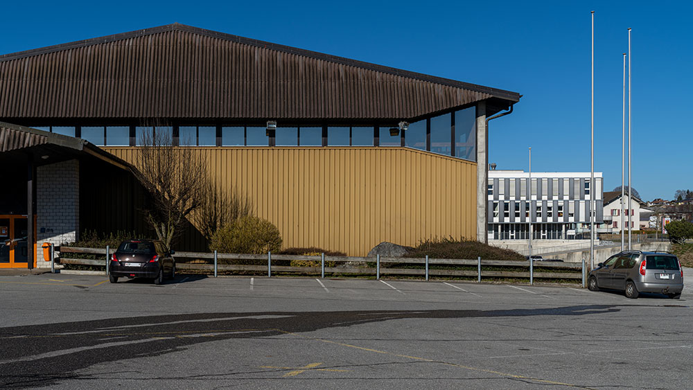 Pavillon centre sportif à Le Mouret