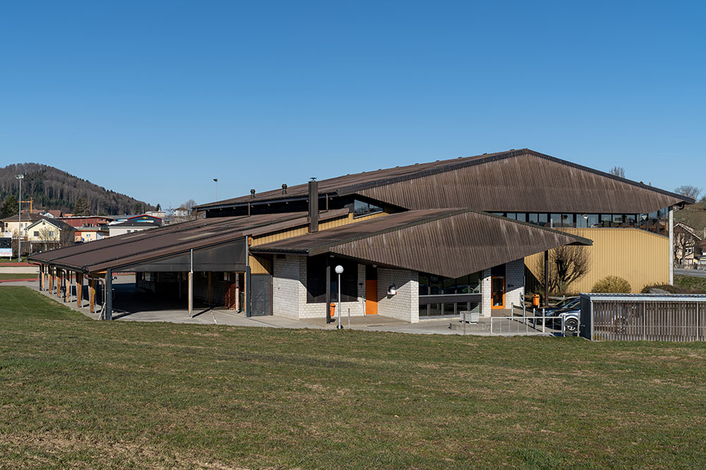 Pavillon centre sportif à Le Mouret