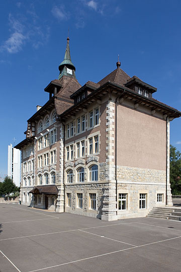 Ecole primaire à Le Noirmont