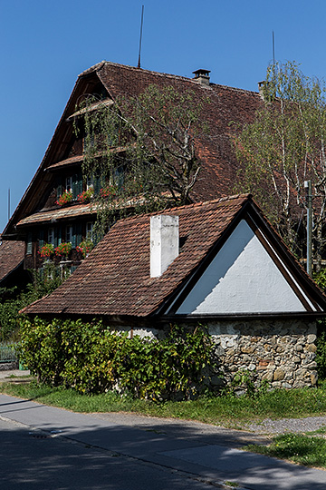 Bauernhaus in Mettmenschongau