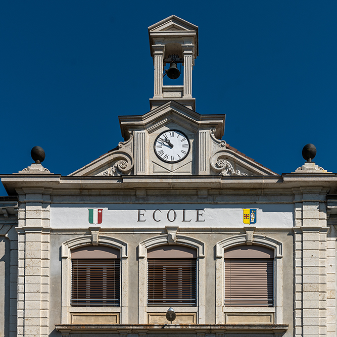 Ecole Chézard-Saint-Martin