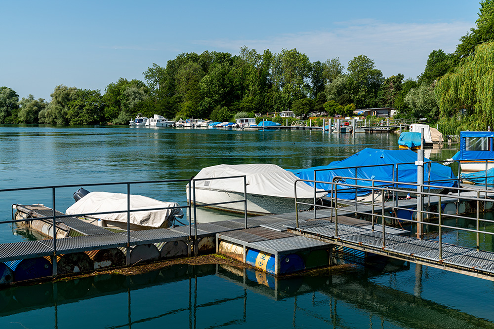 Schwimmsteg in Altreu