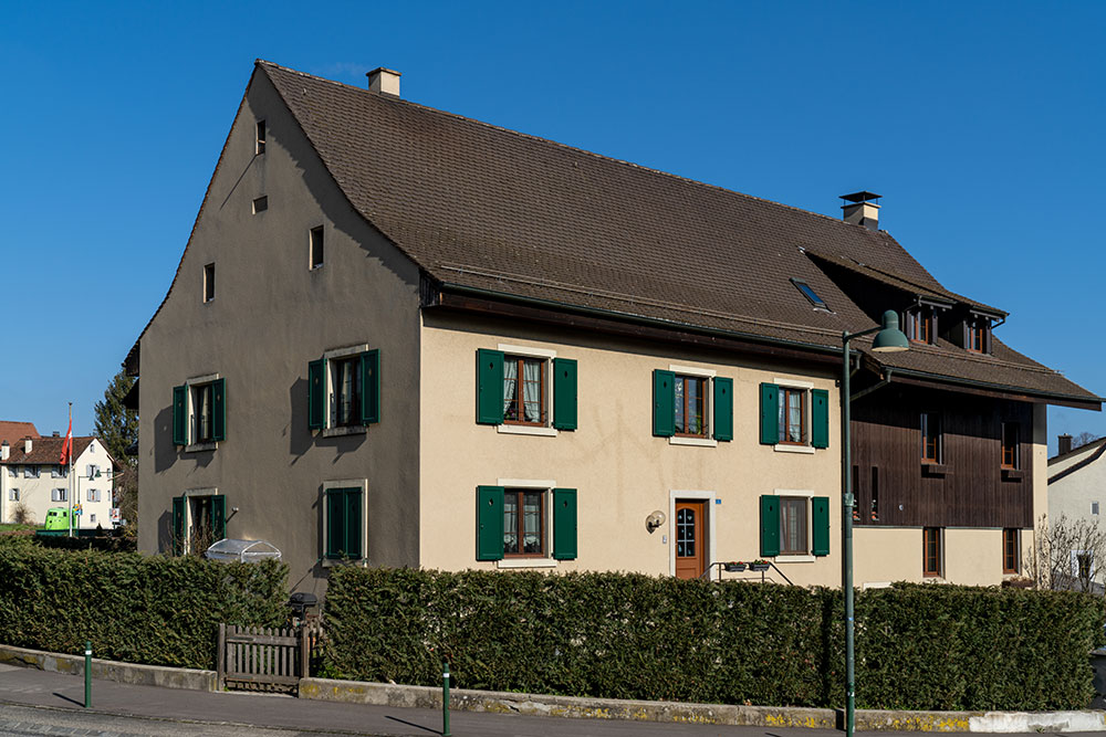 Bahnhofstrasse in Witterswil