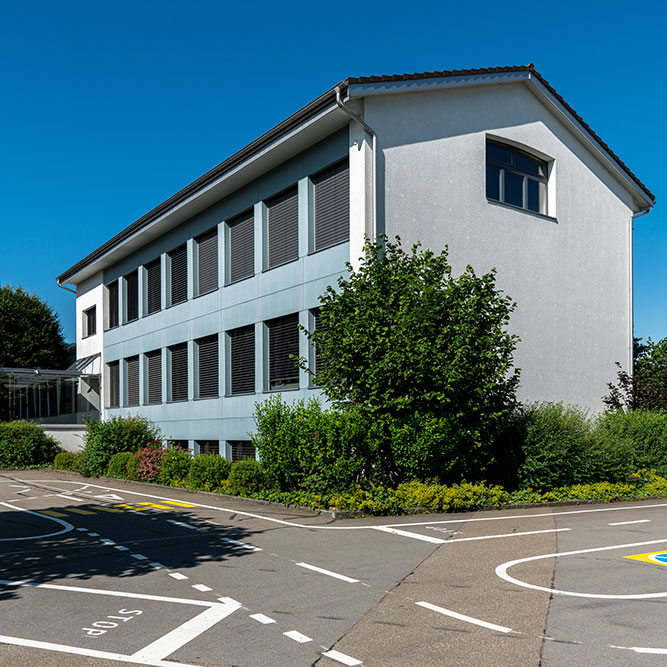 Schulhaus in Wangen SZ