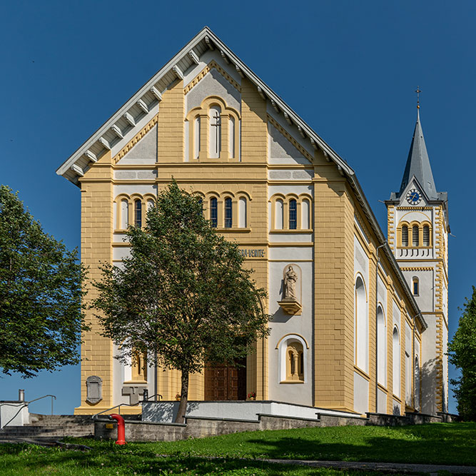 Kirche in Reichenburg