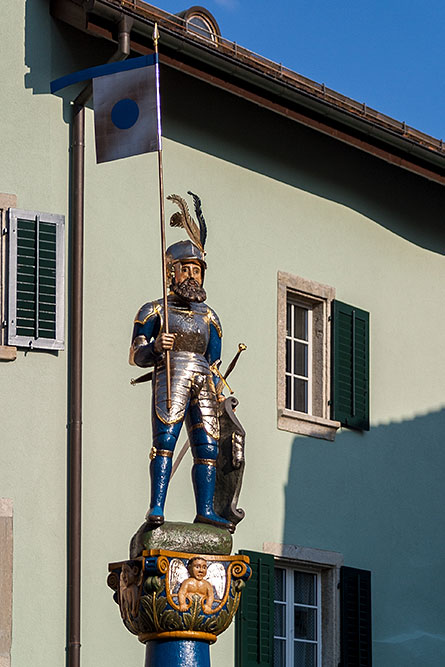 Chlausbrunnen in Lenzburg