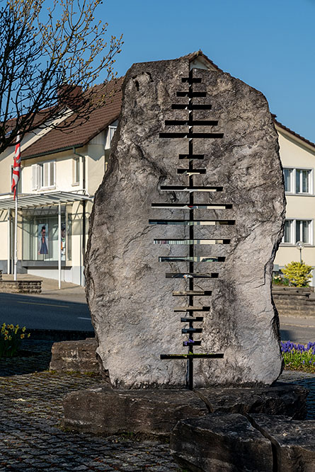 Skulptur Gemeindehaus Gipf-Oberfrick