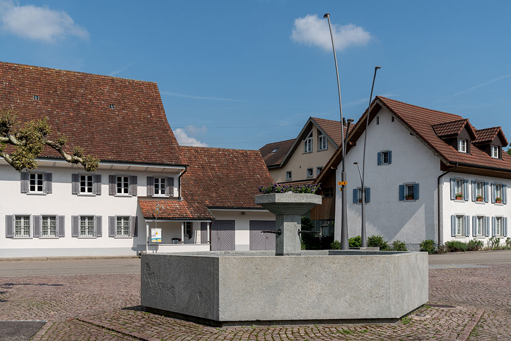 Dorfplatz Wölflinswil