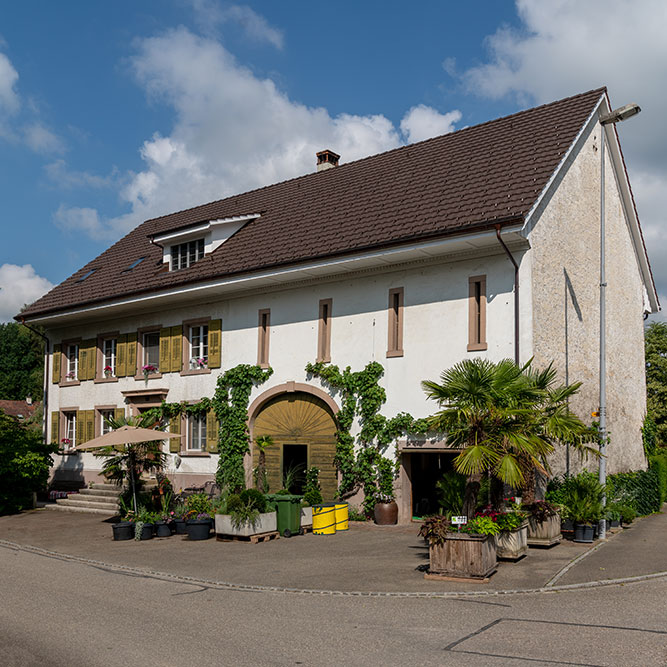 ehemaliges Postgebäude in Zuzgen