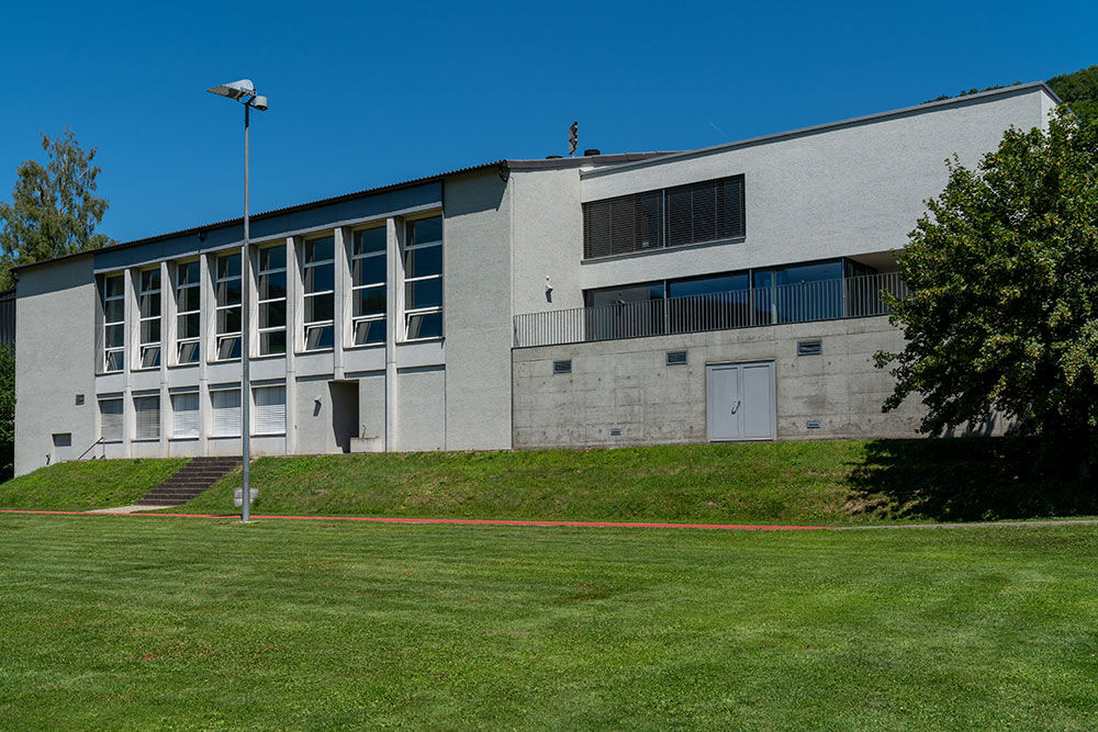 Turnhalle in Zuzgen