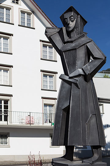 Brunnen am Rathausplatz in Berneck