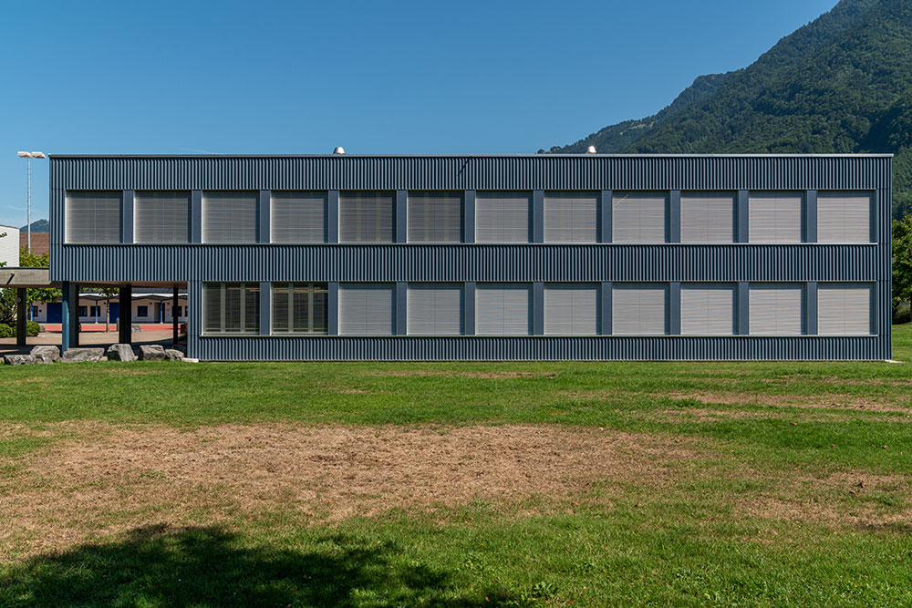 Schulhaus Hof 2