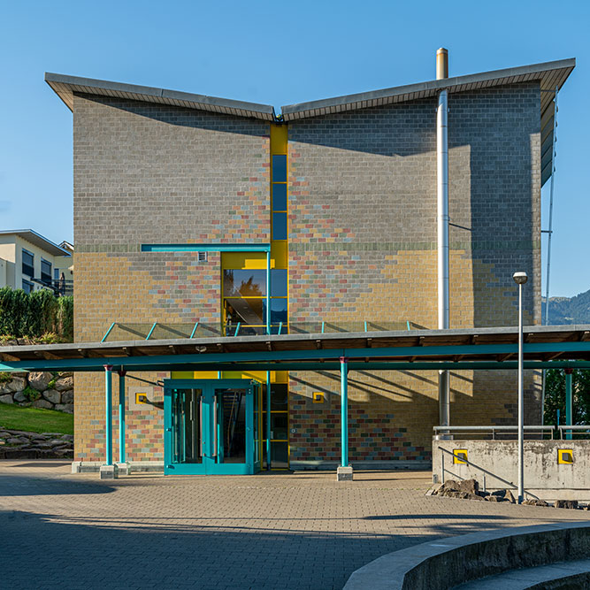 Schulhaus Oberdorf in Benken SG