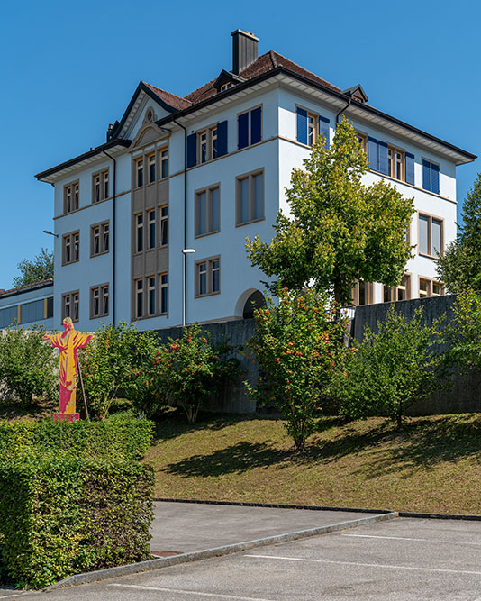 Schulhaus Oberdorf in Benken SG