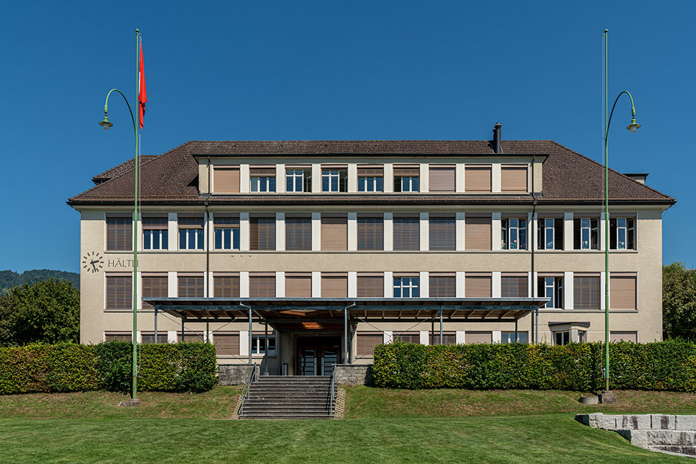 Schulhaus Hältli