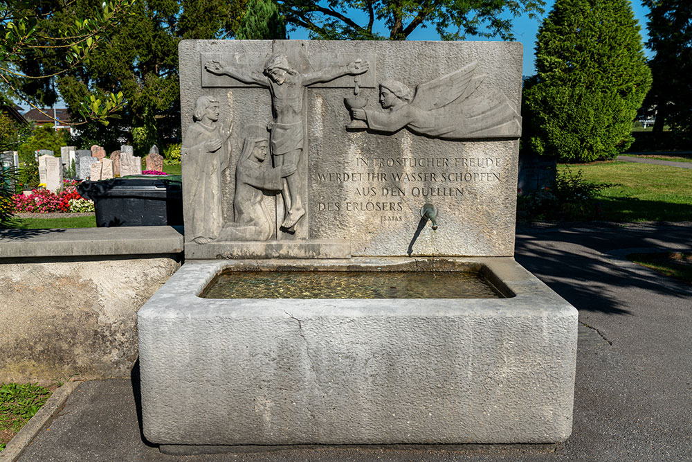 Friedhofsbrunnen in Kaltbrunn