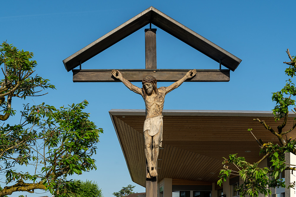 Friedhofskreuz