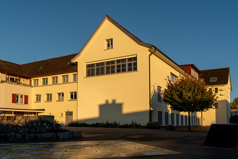 Schulanlage Zentrum in Egg ZH