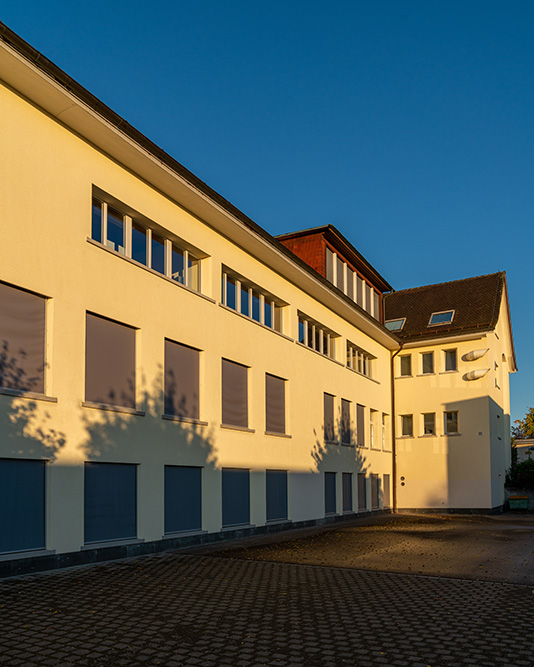 Schulanlage Zentrum in Egg ZH