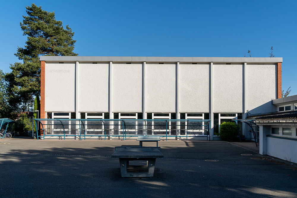 Schulhaus Hofacker in Schlieren